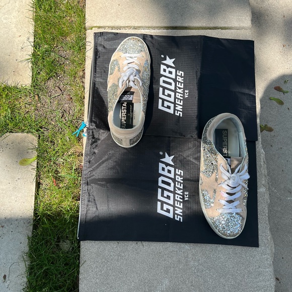 Golden Goose silver glitter sneaker with muted pink suede star - Picture 4 of 5